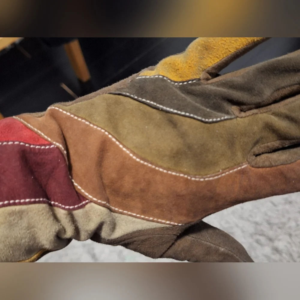 RENEE'S New York | Multi-Colored Suede Gloves